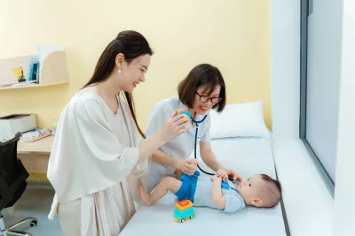 Khám và tư vấn dinh dưỡng kiểm soát cân nặng ở trẻ
