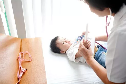 Lịch tiêm chủng khuyến cáo cho trẻ từ 0 đến 15 tuổi tại Bệnh viện Việt Pháp Hà nội