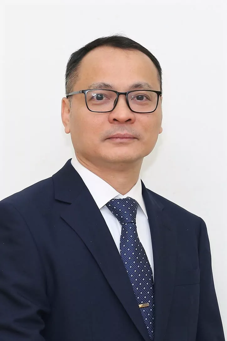 Dr. Ngo Manh Hung